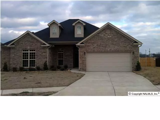 Owens Cross Roads, AL 35763,5041 Valley Cove Drive