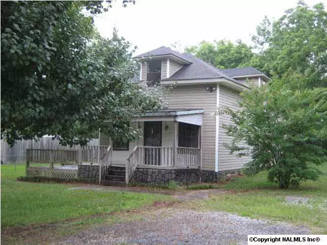 211 Lovelady Street, Hartselle, AL 35640