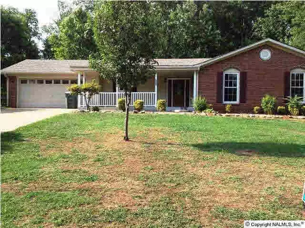 225 Becky Drive, Meridianville, AL 35759