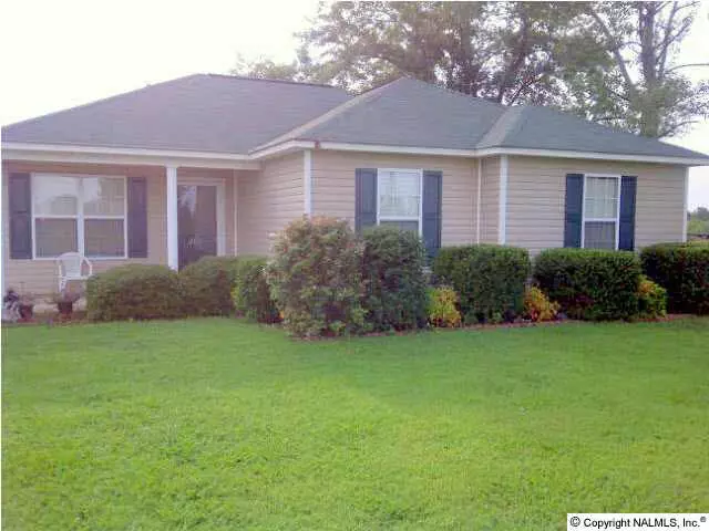 208 Travis Drive, Hazel Green, AL 35750