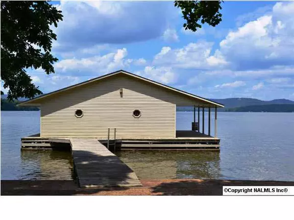 Langston, AL 35755,1502 Lakeshore Drive