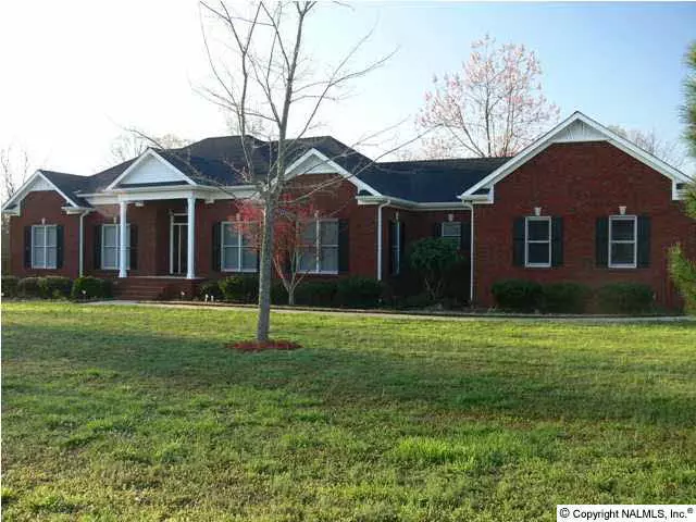 Hazel Green, AL 35750,1450 Elkwood Section Road #C