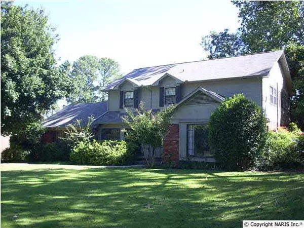 2309 Greenwood Drive, Decatur, AL 35601