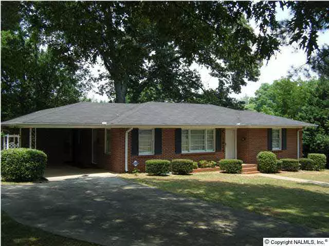 1824 SE Magnolia Street, Decatur, AL 35601