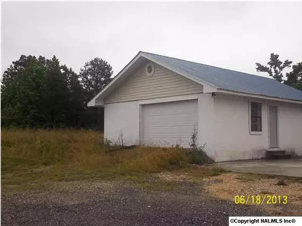 Fort Payne, AL 35968,660 County Road 588