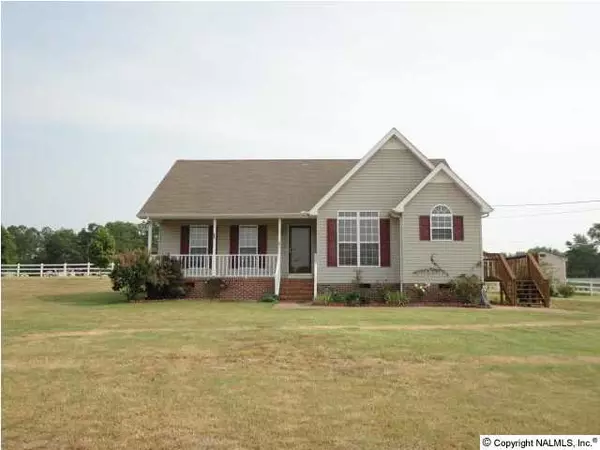 Heritage Drive, Fayetteville, TN 37334