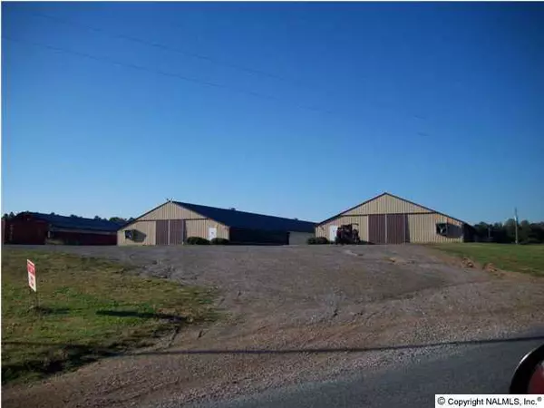 171 County Road 42, Dawson, AL 35963