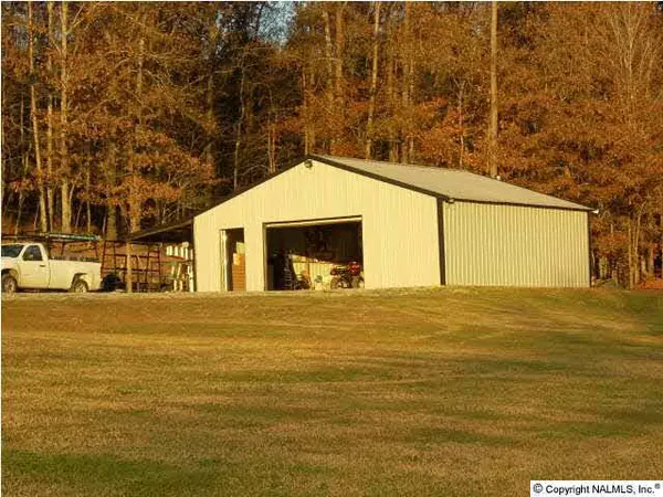 Cullman, AL 35057,1180 County Road 838