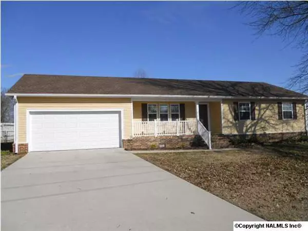 106 Autumn Oak Lane, Harvest, AL 35749