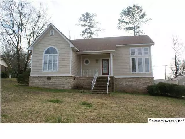 Cullman, AL 35055,712 NE Saundra Lane