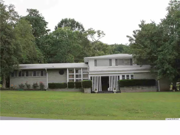 2408 NW Alabama Avenue, Fort Payne, AL 35967