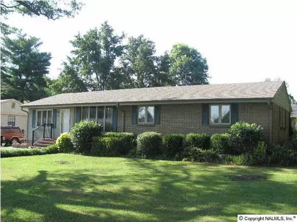 909 Hereford Street, Athens, AL 35611