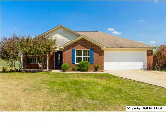 437 Shady Lane, Hazel Green, AL 35750