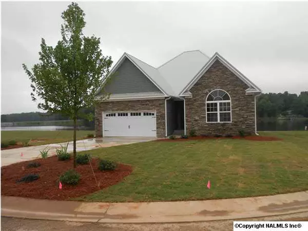 151 Willow Pointe Drive, Ohatchee, AL 36271