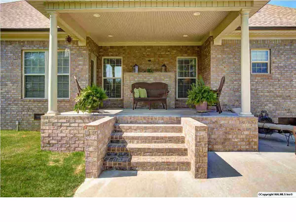 Toney, AL 35773,27858 Meadowgreen Drive