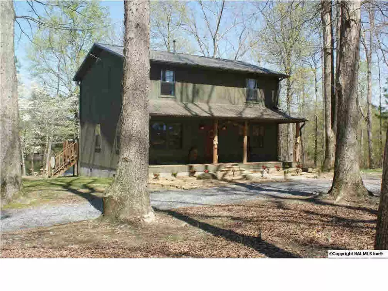 296 Baldwin Drive, Arab, AL 35016