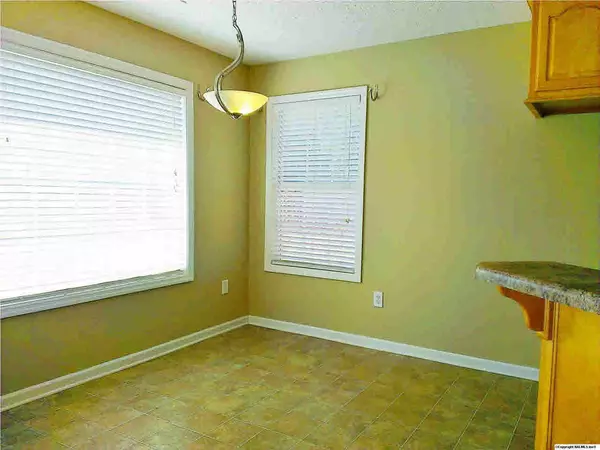 Toney, AL 35773,117 Bramble Way