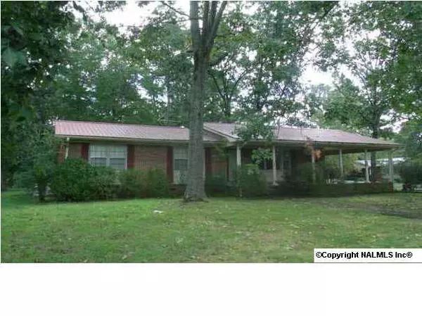 442 NW 10th Street, Arab, AL 35016