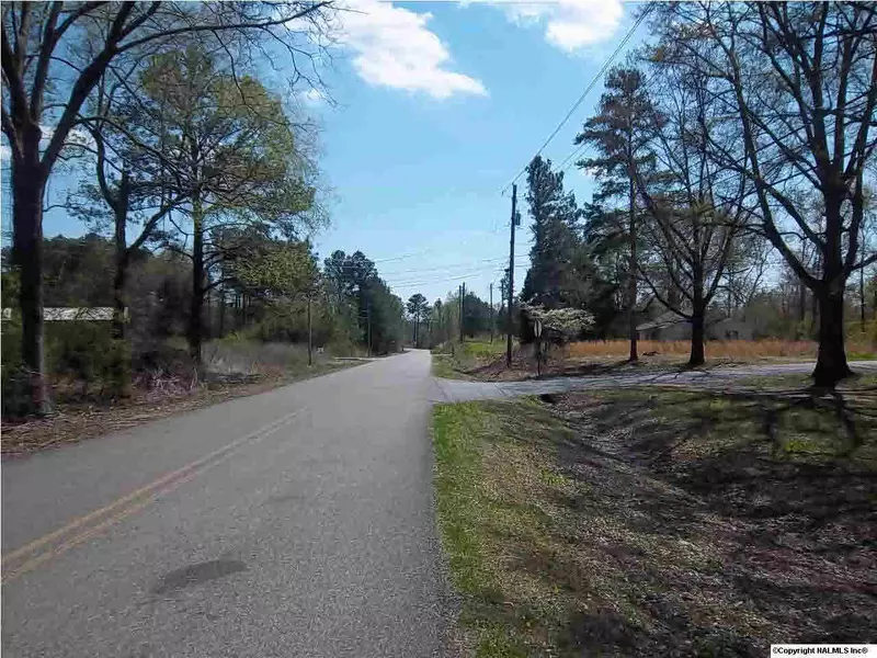 1747 Rockledge Road, Boaz, AL 35956