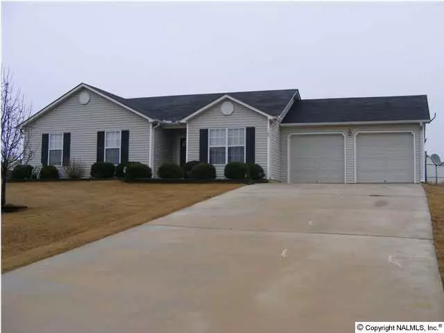 105 Fox Hill Court, Toney, AL 35773