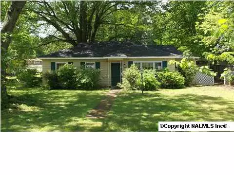 1205 SE 16th Avenue, Decatur, AL 35601