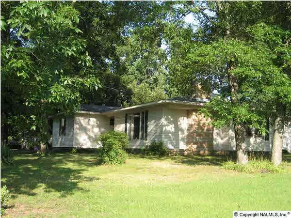 Grant, AL 35747,327 9th Street