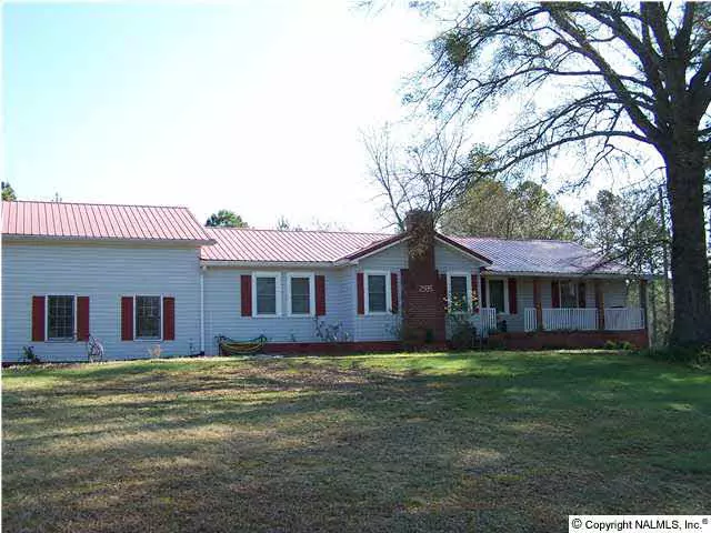 Cedar Bluff, AL 35959,2595 County Road 102