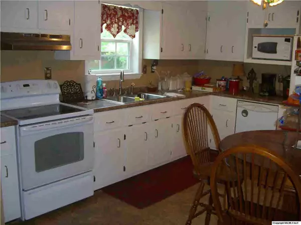 Scottsboro, AL 35768,601 Garland Ferry Road