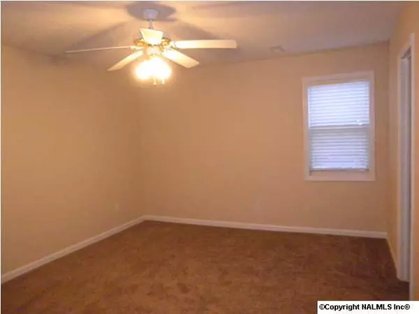 Toney, AL 35773,107 Yearling Place