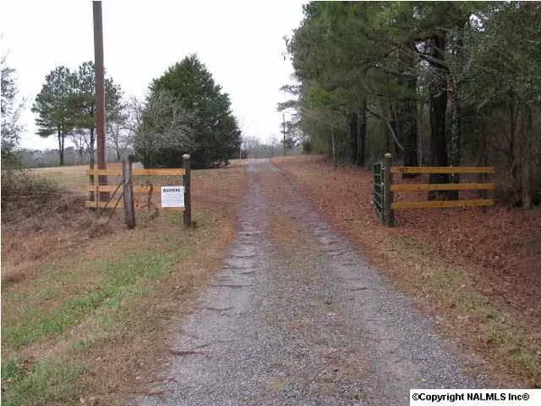 Falkville, AL 35622,467 Mount Carmel Road