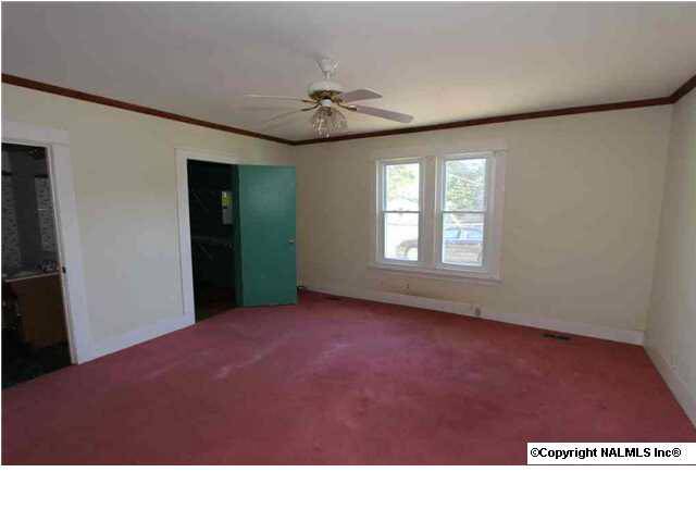 Hartselle, AL 35640,1301 Main Street