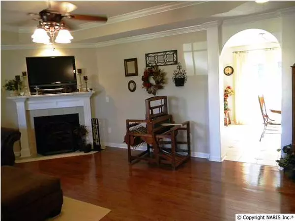 Toney, AL 35773,2208 Ready Section Road