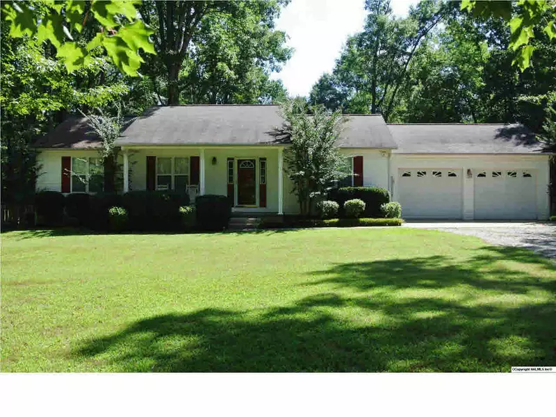 225 Dawn Drive, Toney, AL 35773