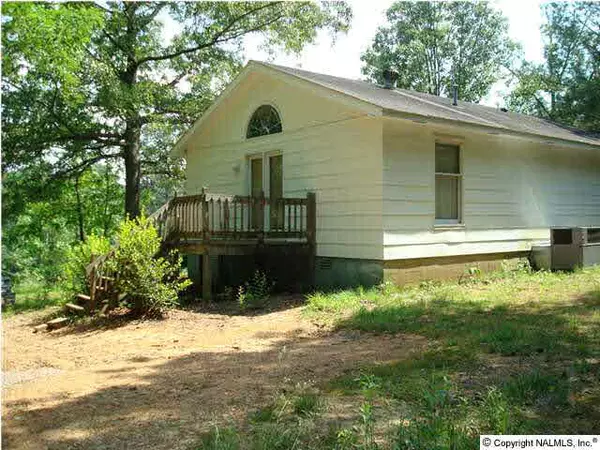 Altoona, AL 35952,3088 Jackson Trail