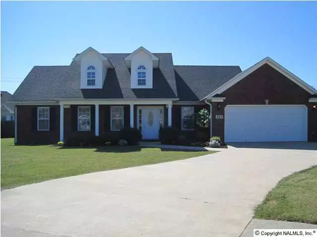 Owens Cross Roads, AL 35763,222 Deer Tracks Circle