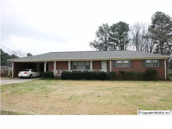 121 Buckingham Place, Gadsden, AL 35901