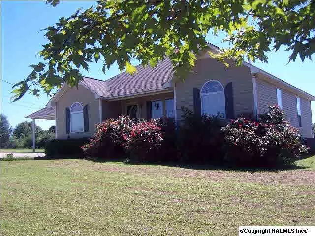 1033 Smith Chapel Road, Boaz, AL 35956