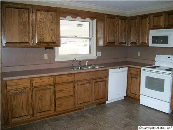 Arab, AL 35016,20 NE 10th Avenue