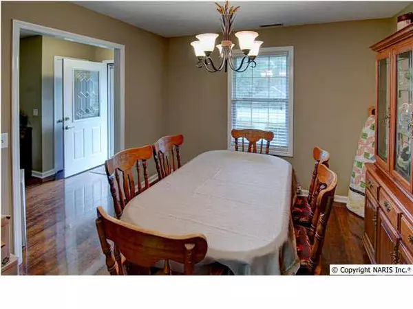 Toney, AL 35773,101 Buck Run