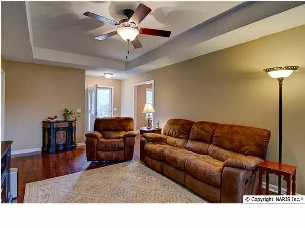 Toney, AL 35773,101 Buck Run