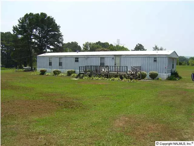 1749 E Highway 36, Hartselle, AL 35640