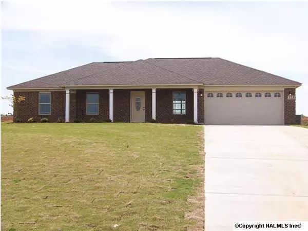 223 Briarcrest Road, Hazel Green, AL 35750