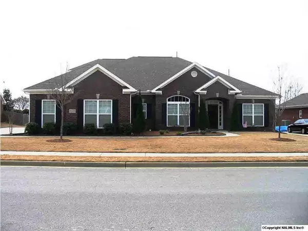 2227 Towne Park Drive, Huntsville, AL 35803