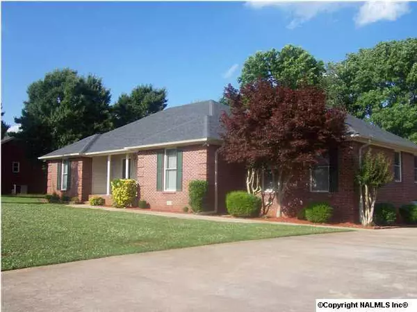 120 Singletree Drive, Hazel Green, AL 35750