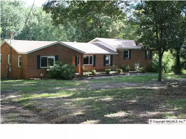 Grant, AL 35747,214 Shinault Hollow Road