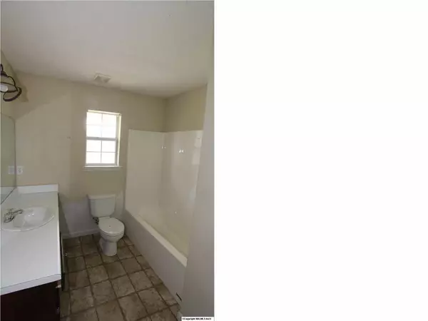 Toney, AL 35773,167 Fox Chase Trail