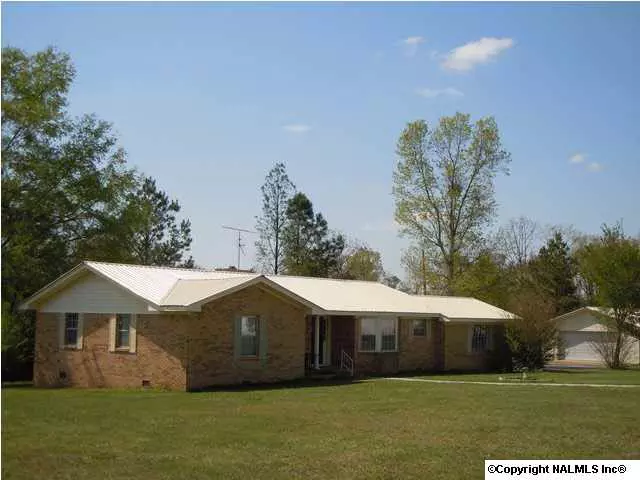 Henagar, AL 35978,41 County Road 644