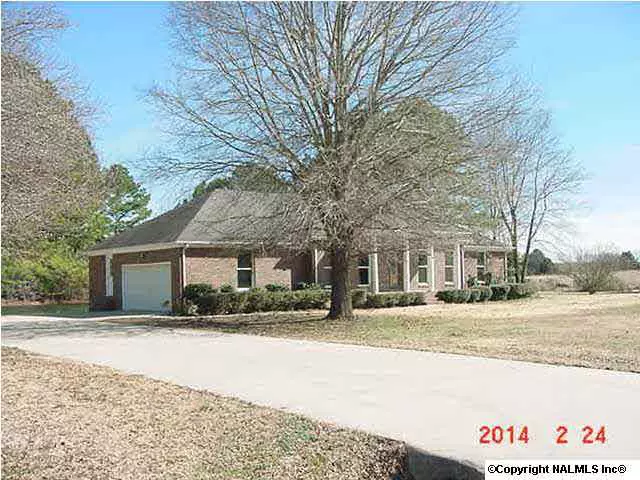 585 Jade Road, Toney, AL 35773