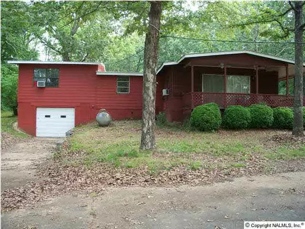 Cedar Bluff, AL 35959,5711 Summer Place Road