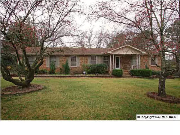 508 Weatherly Road, Huntsville, AL 35803